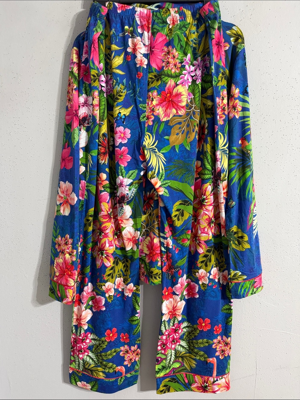 NWT Vibrant Floral Blue print Pajama Set(leaves & flowers) - Picture 2 of 5